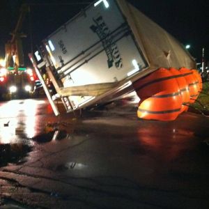 Air Cushion Recover of Semi on Highway