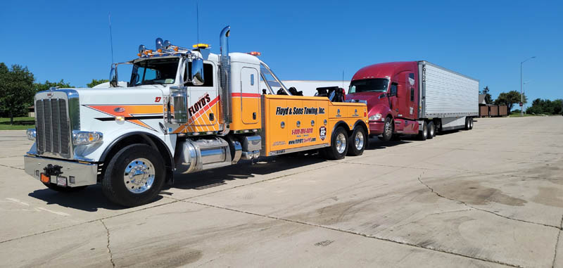 Heavy Duty Towing Services | Floyd's Towing